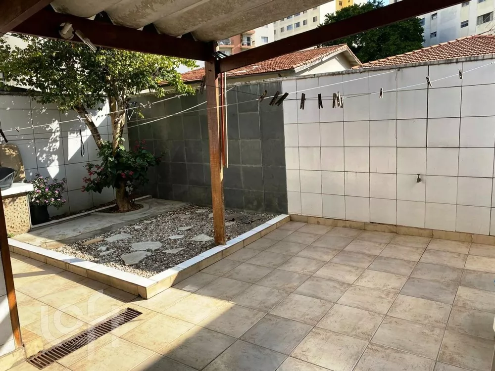 Casa à venda com 3 quartos, 200m² - Foto 17