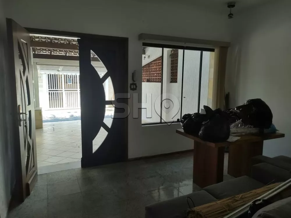 Casa à venda com 3 quartos, 216m² - Foto 4