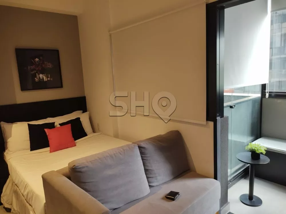 Apartamento à venda com 1 quarto, 32m² - Foto 1