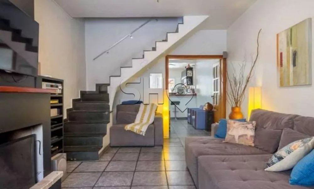 Sobrado, 2 quartos, 200 m² - Foto 1