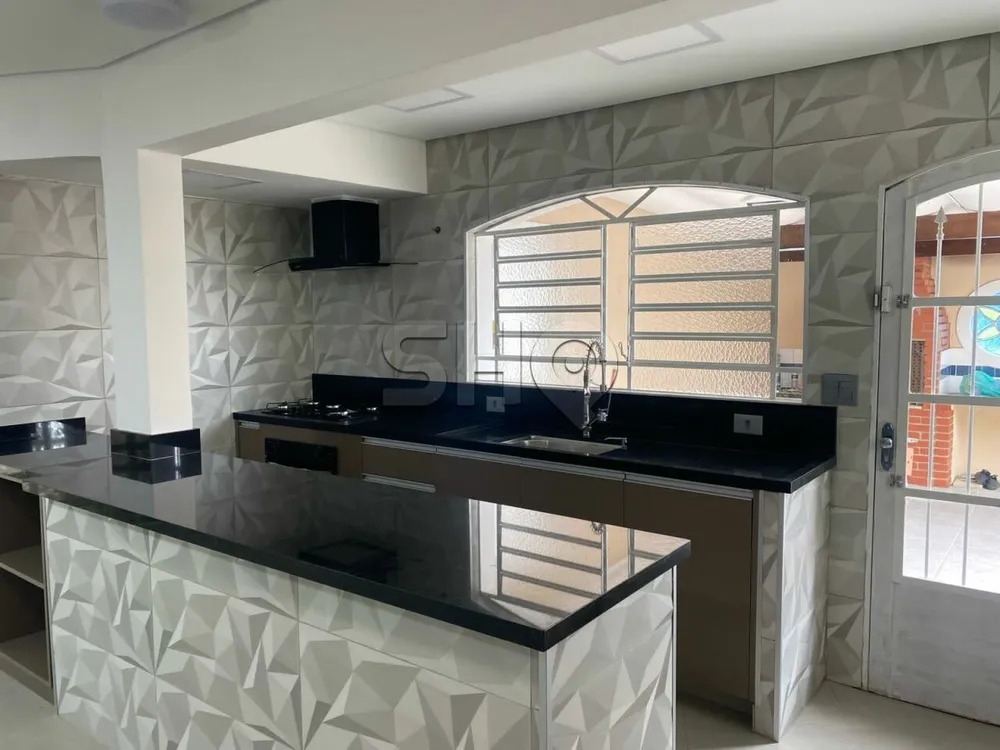 Sobrado, 3 quartos, 178 m² - Foto 2