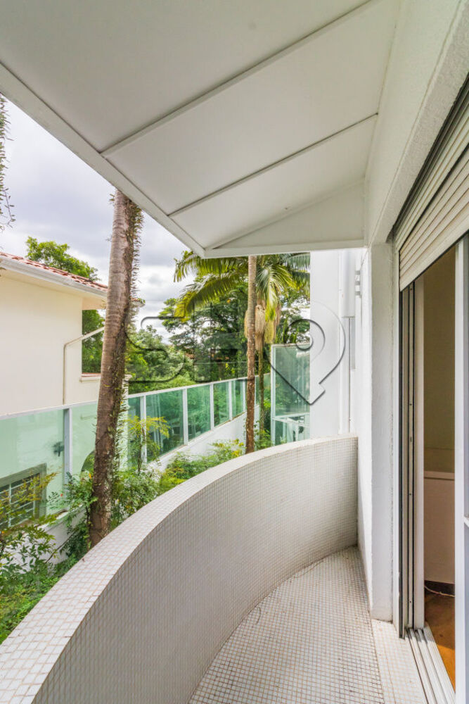 Casa à venda com 4 quartos, 650m² - Foto 15
