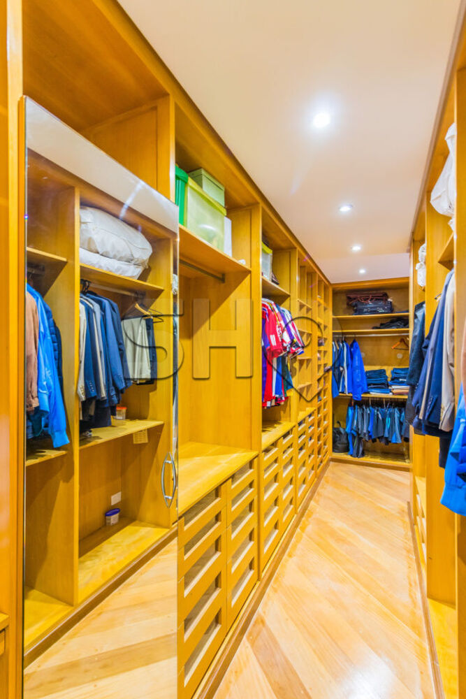 Casa à venda com 4 quartos, 650m² - Foto 16
