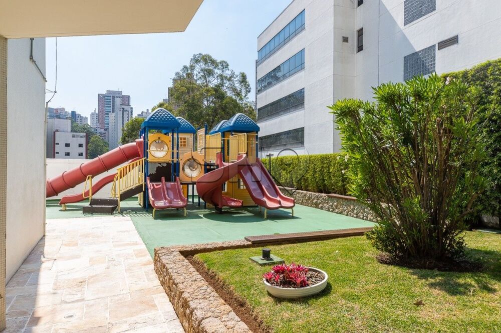 Apartamento à venda com 4 quartos, 187m² - Foto 15
