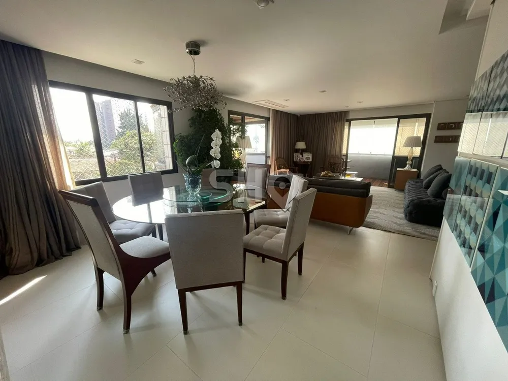 Apartamento, 4 quartos, 230 m² - Foto 2