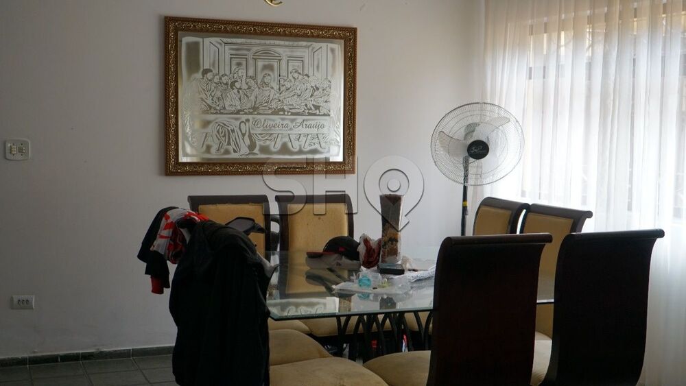 Sobrado à venda com 3 quartos, 224m² - Foto 2