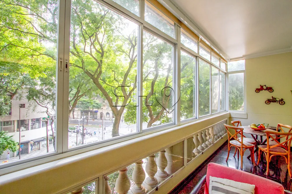 Apartamento, 3 quartos, 190 m² - Foto 2