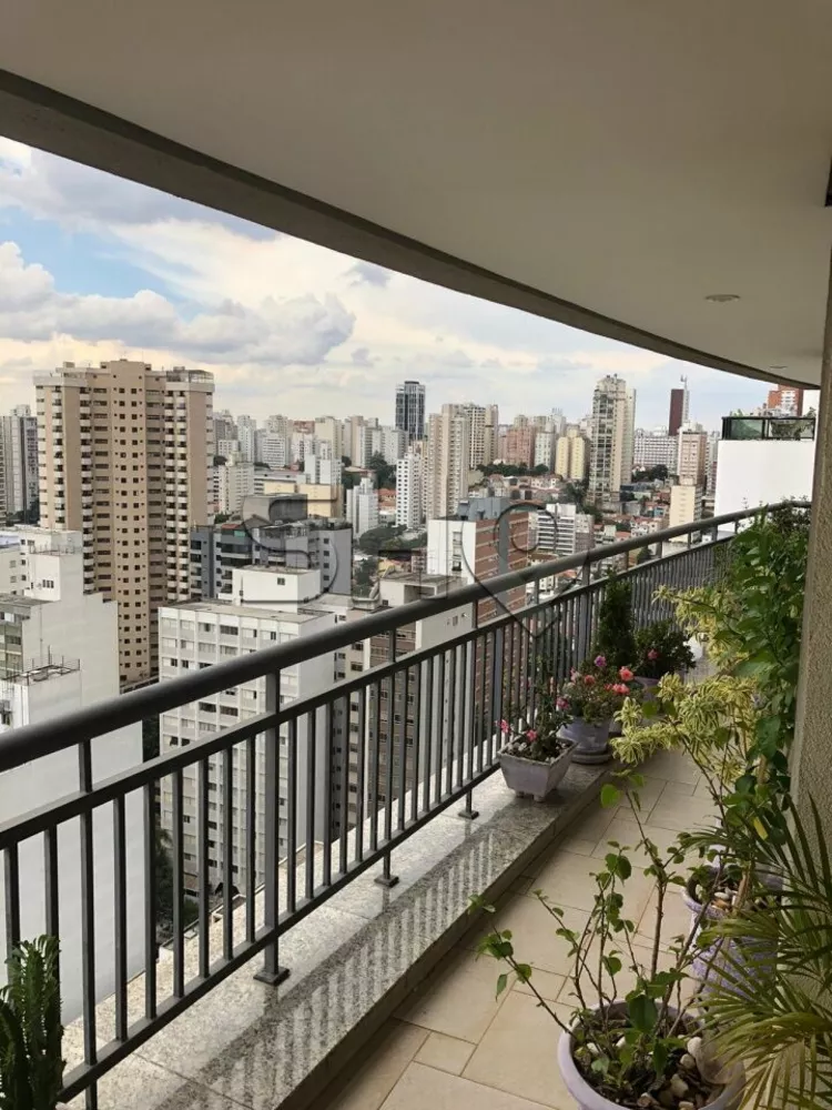 Apartamento, 4 quartos, 221 m² - Foto 2
