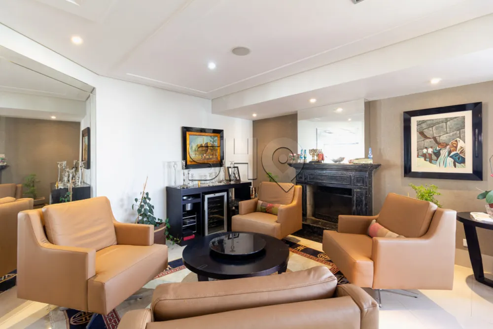 Apartamento, 3 quartos, 209 m² - Foto 1