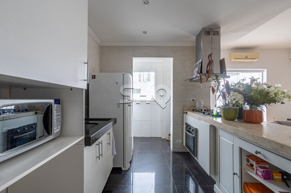 Cobertura à venda com 2 quartos, 110m² - Foto 11