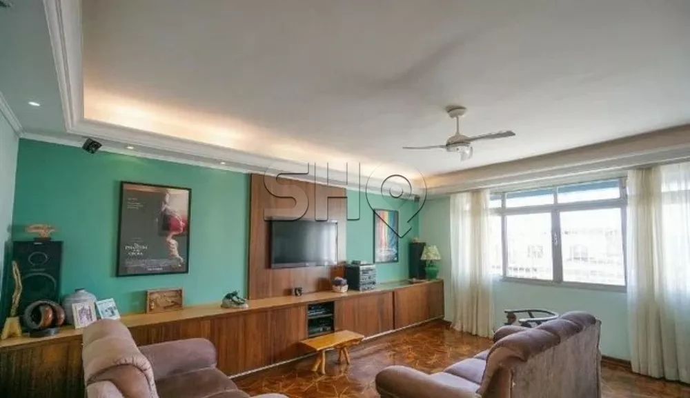 Sobrado à venda com 4 quartos, 190m² - Foto 1