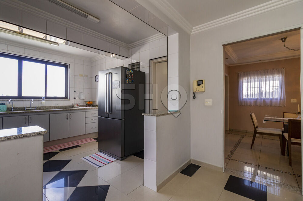 Sobrado, 3 quartos, 377 m² - Foto 4