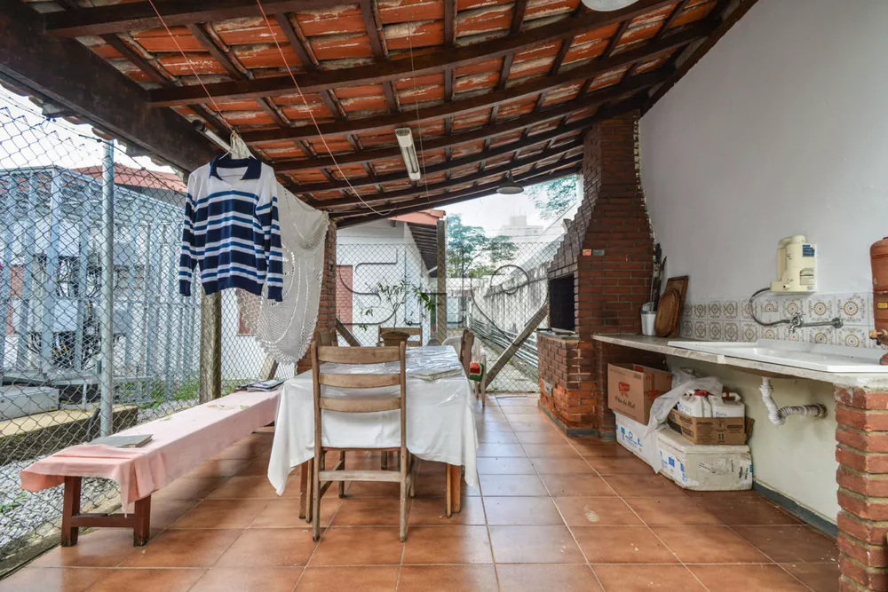 Casa, 3 quartos, 198 m² - Foto 1