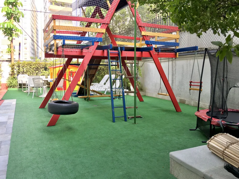 Apartamento, 4 quartos, 240 m² - Foto 1