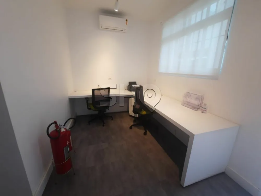Sobrado, 1 quarto, 382 m² - Foto 1