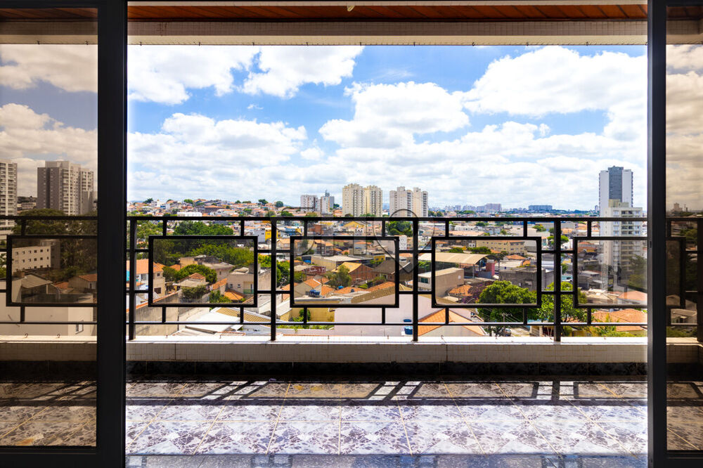 Apartamento à venda com 3 quartos, 125m² - Foto 1