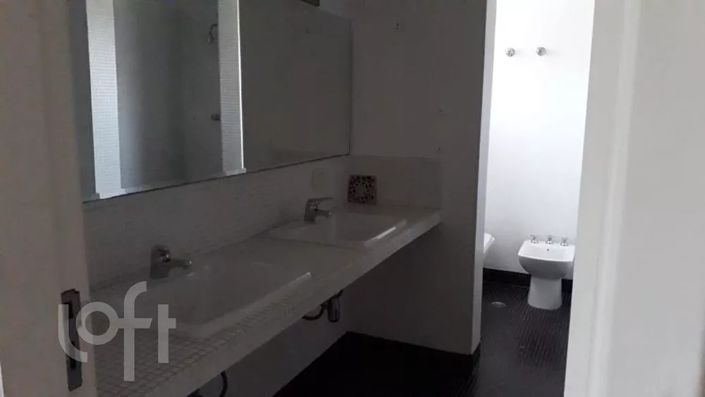 Apartamento à venda com 4 quartos, 330m² - Foto 16