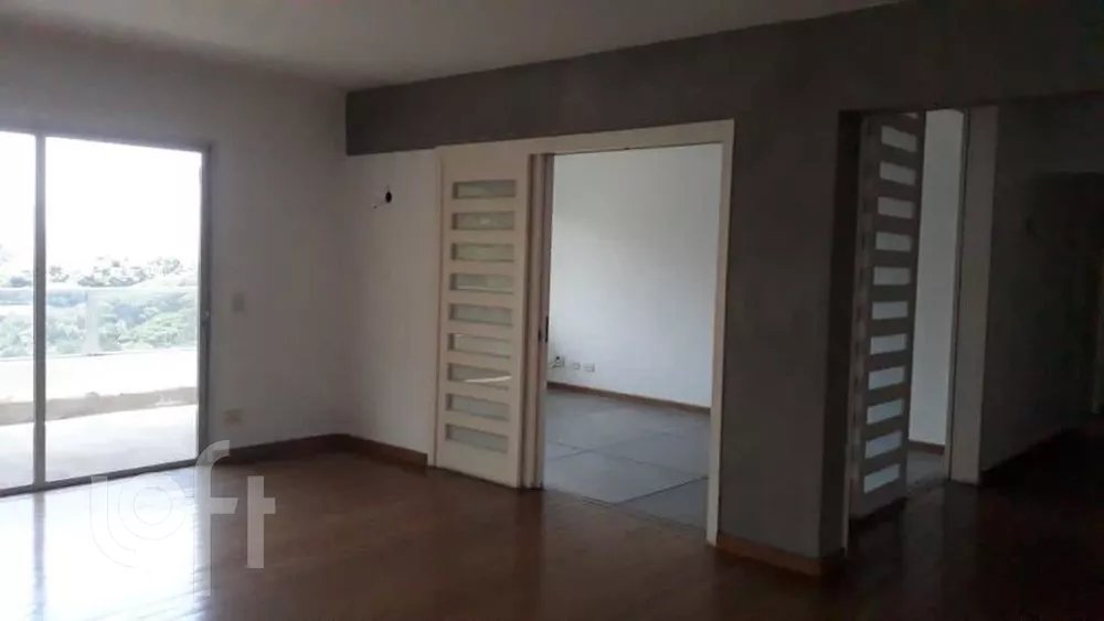 Apartamento à venda com 4 quartos, 330m² - Foto 1