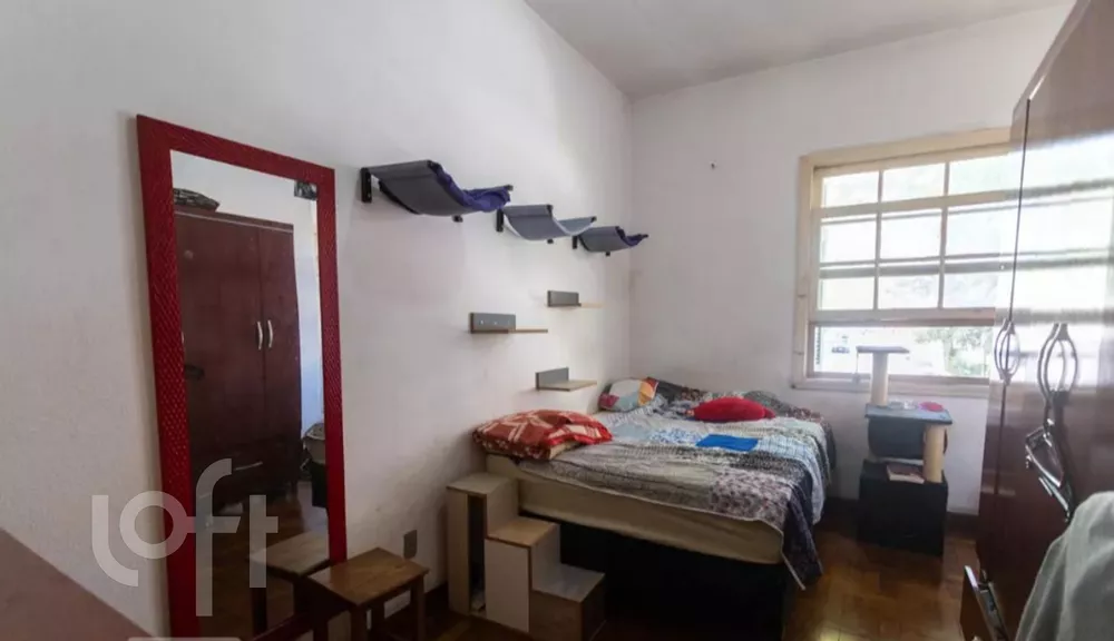 Casa à venda com 4 quartos, 185m² - Foto 2