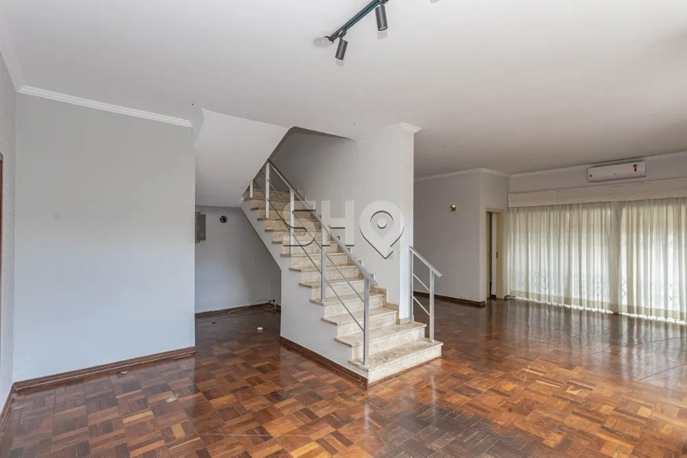Sobrado, 2 quartos, 237 m² - Foto 1