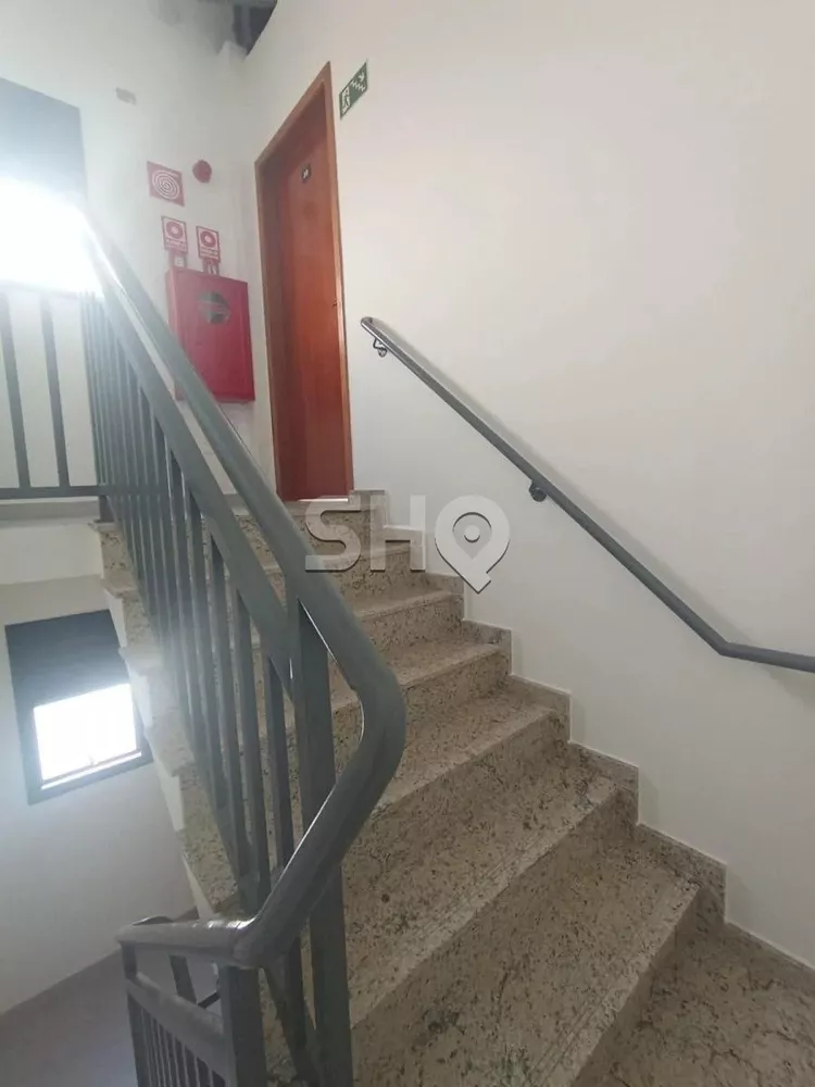 Apartamento à venda com 2 quartos, 41m² - Foto 12