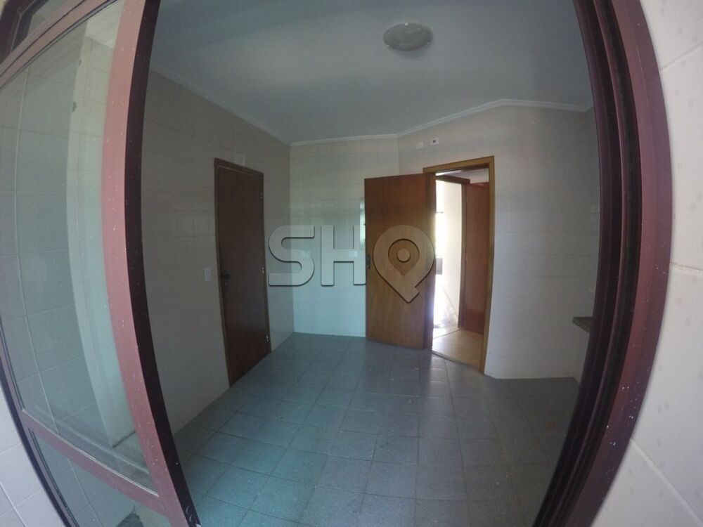 Apartamento à venda com 3 quartos, 115m² - Foto 13
