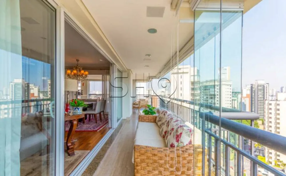 Apartamento, 3 quartos, 216 m² - Foto 3