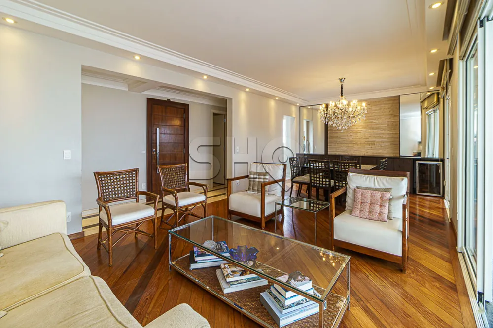 Apartamento, 4 quartos, 214 m² - Foto 1