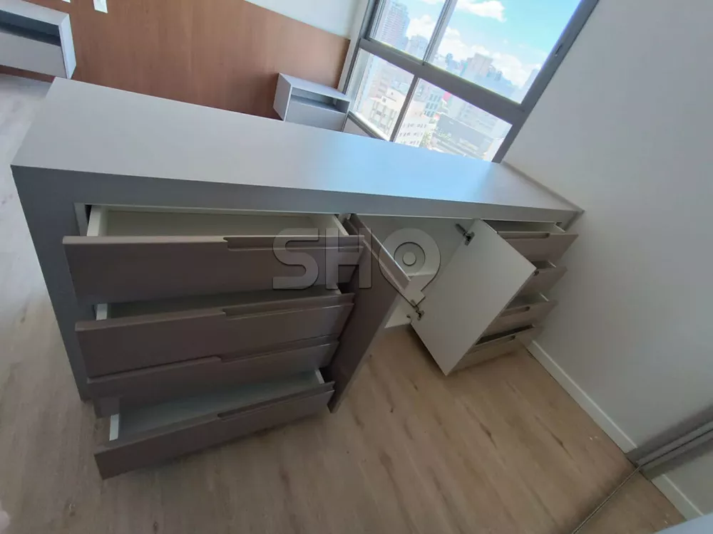 Apartamento para alugar com 3 quartos, 154m² - Foto 11