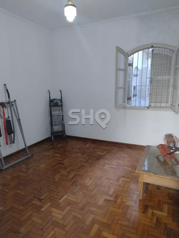 Casa à venda com 4 quartos, 252m² - Foto 8