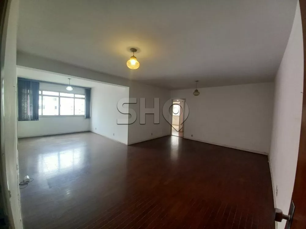 Apartamento à venda com 3 quartos, 130m² - Foto 2