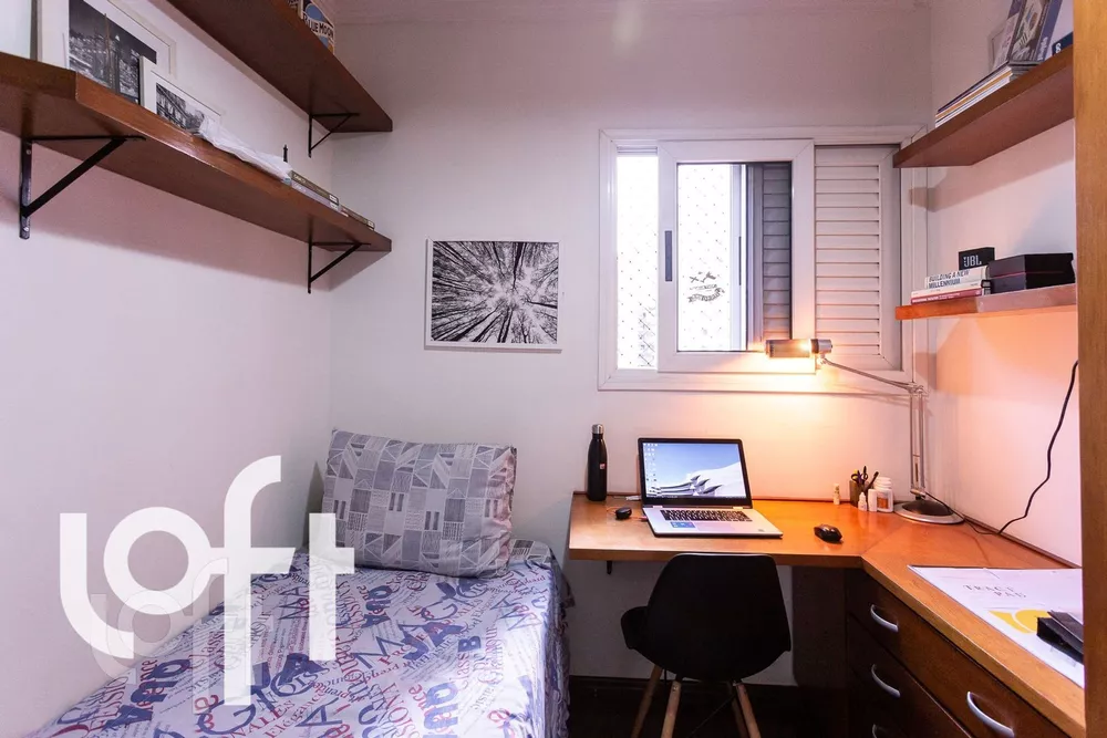 Apartamento à venda com 3 quartos, 76m² - Foto 2