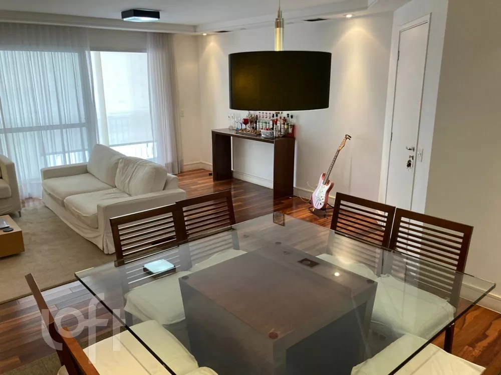 Apartamento à venda com 2 quartos, 103m² - Foto 4