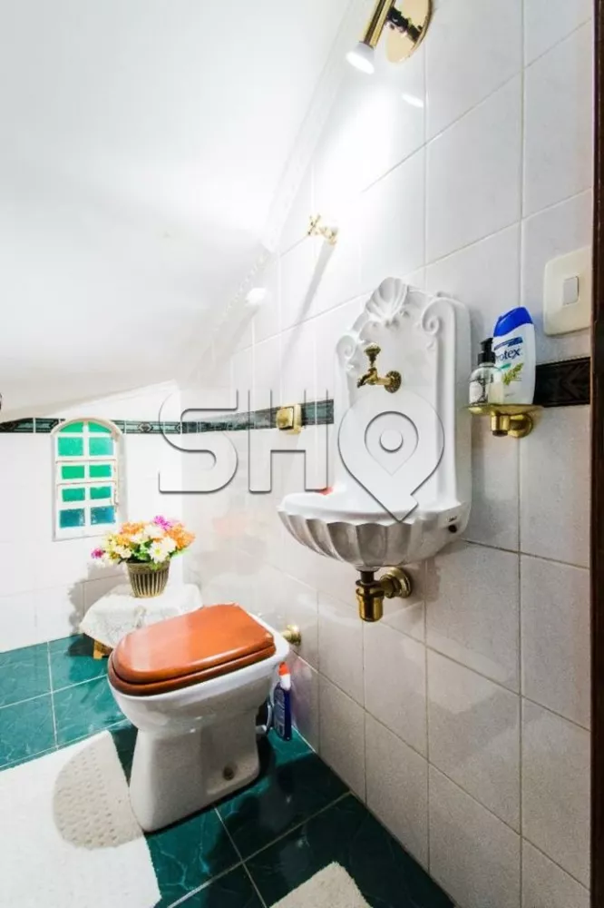 Sobrado, 4 quartos, 210 m² - Foto 1