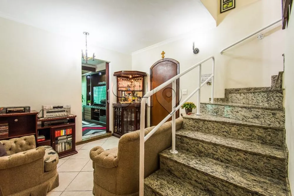 Sobrado, 4 quartos, 210 m² - Foto 2