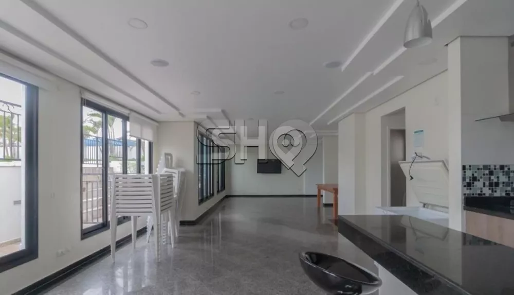 Apartamento à venda com 3 quartos, 74m² - Foto 1