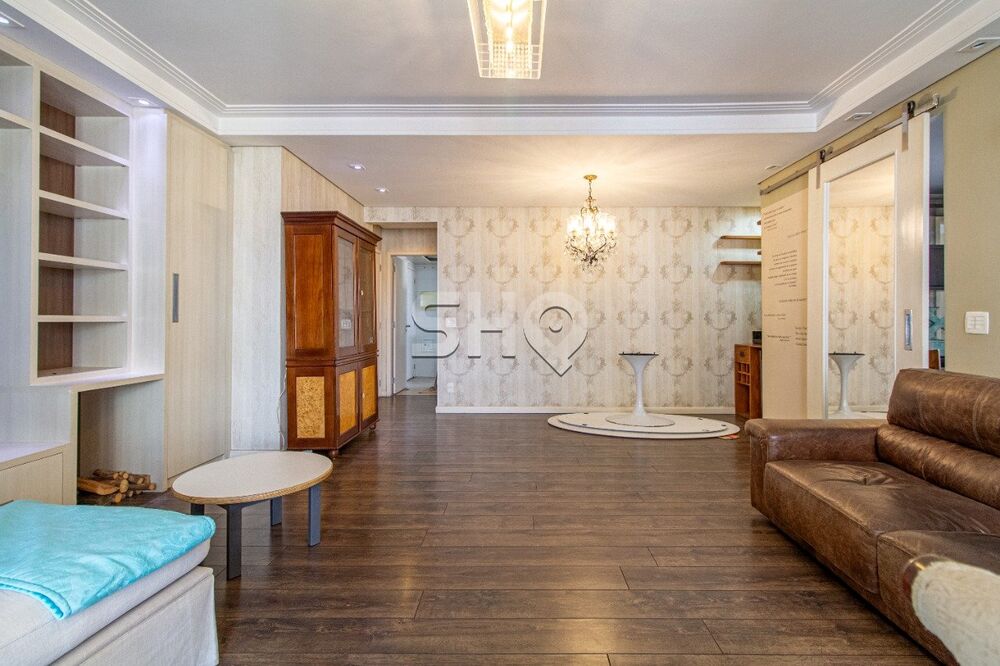 Apartamento à venda com 3 quartos, 120m² - Foto 2