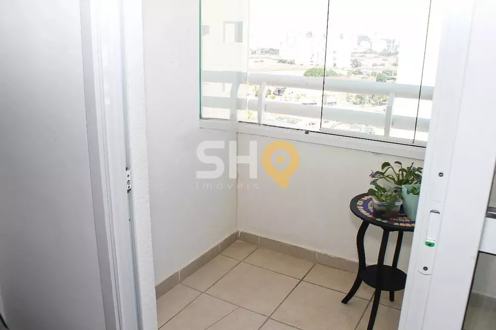 Apartamento à venda com 3 quartos, 70m² - Foto 3