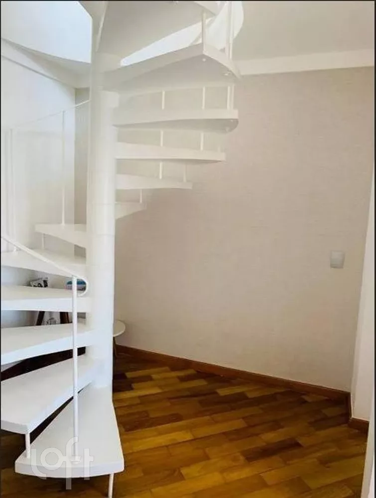 Apartamento à venda com 3 quartos, 170m² - Foto 2