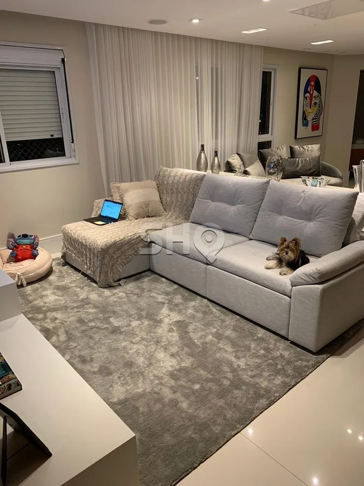 Apartamento, 3 quartos, 156 m² - Foto 1