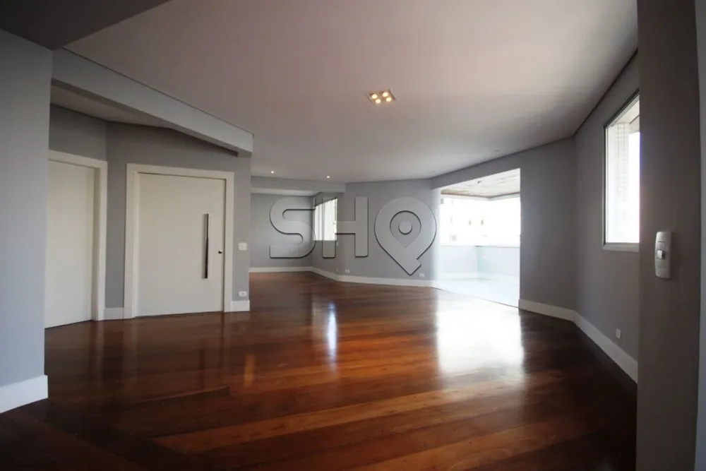 Apartamento, 4 quartos, 244 m² - Foto 1