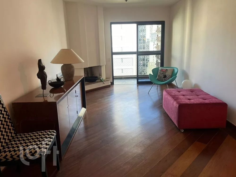 Apartamento à venda com 3 quartos, 116m² - Foto 1