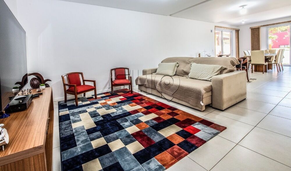 Sobrado, 3 quartos, 384 m² - Foto 1