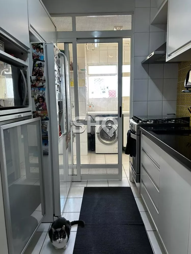 Apartamento à venda com 3 quartos, 100m² - Foto 2