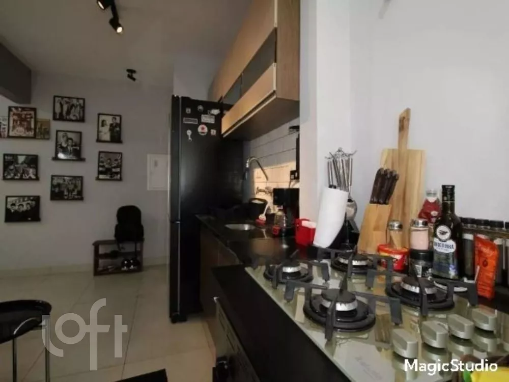 Apartamento à venda com 1 quarto, 50m² - Foto 9