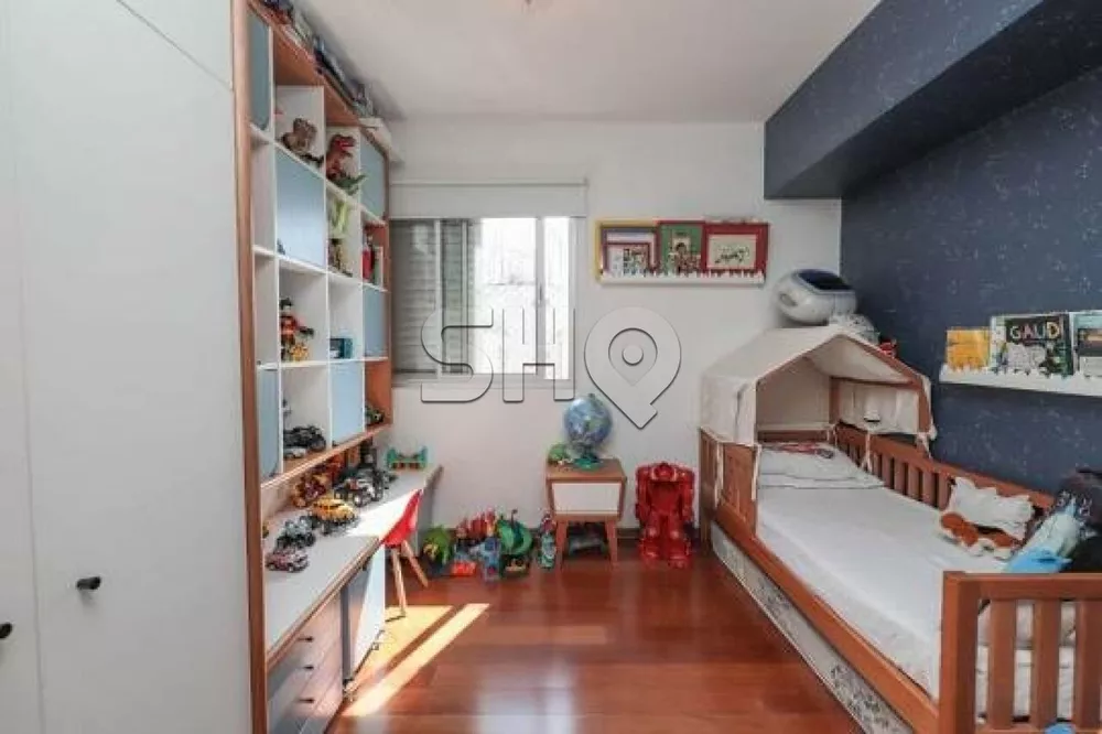 Apartamento à venda com 3 quartos, 208m² - Foto 16