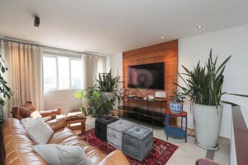 Apartamento à venda com 3 quartos, 208m² - Foto 7