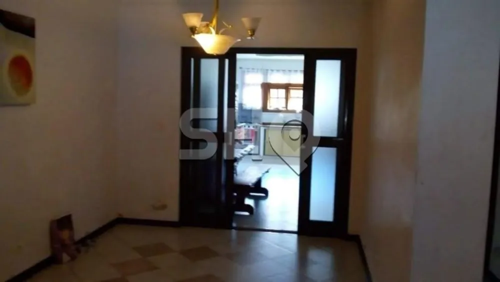 Sobrado, 5 quartos, 240 m² - Foto 1