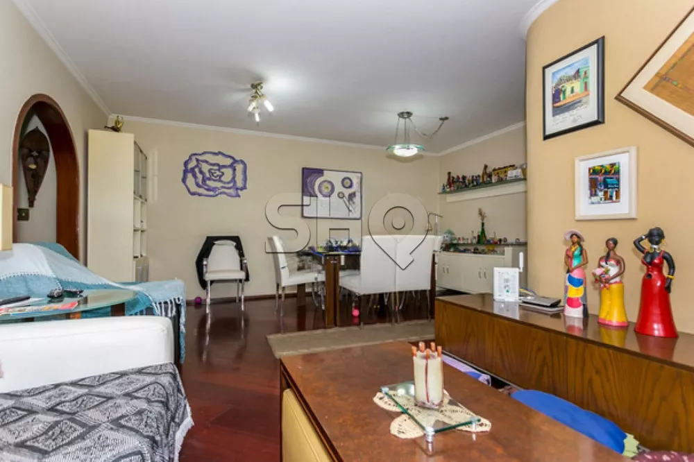 Apartamento à venda com 3 quartos, 124m² - Foto 2