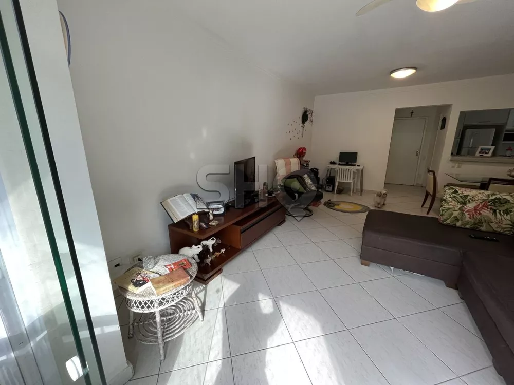 Apartamento à venda com 3 quartos, 125m² - Foto 4